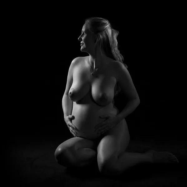 professionelles-babybauch-shooting